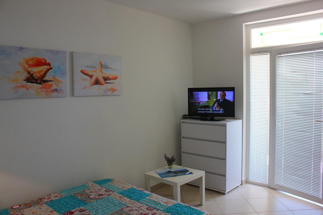 Apartment Oaza Regi *